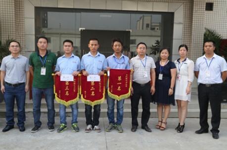 努力拼搏，打造最強執(zhí)行力團隊——記棟方軍訓匯演